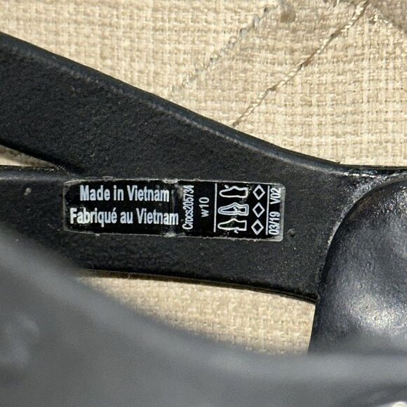 Crocs - Picture 8 of 8